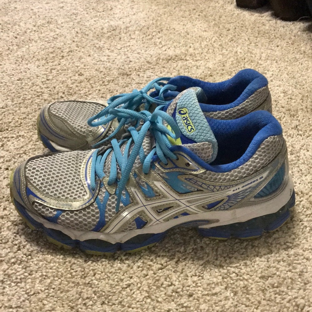 ASICS gel nimbus 16